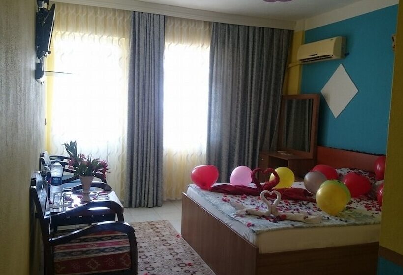 اتاق استاندارد سه نفره, Grun