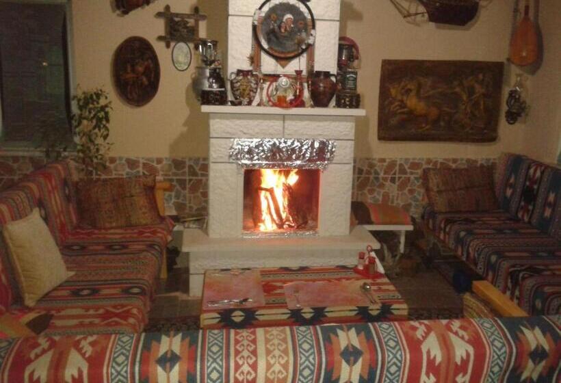 اتاق استاندارد سه نفره, Grun