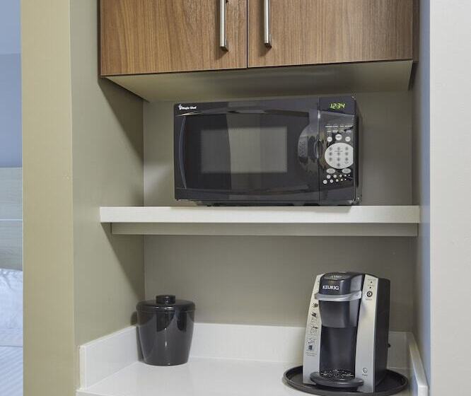 جناح, Holiday Inn Express & Suites   Hermiston Downtown, An Ihg