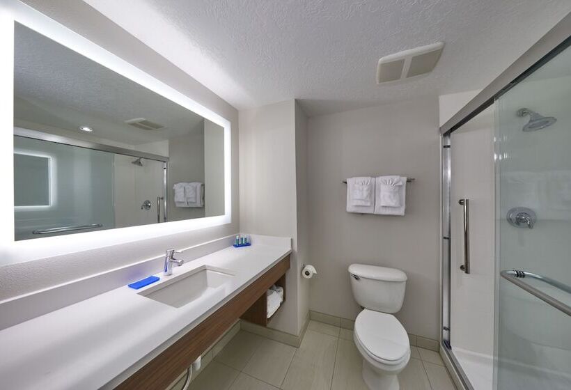 Люкс Адаптированный для Инвалидов, Holiday Inn Express & Suites   Hermiston Downtown, An Ihg