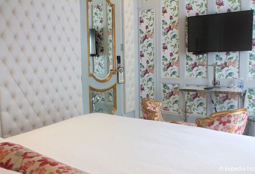 חדר דלוקס, Kamiseta