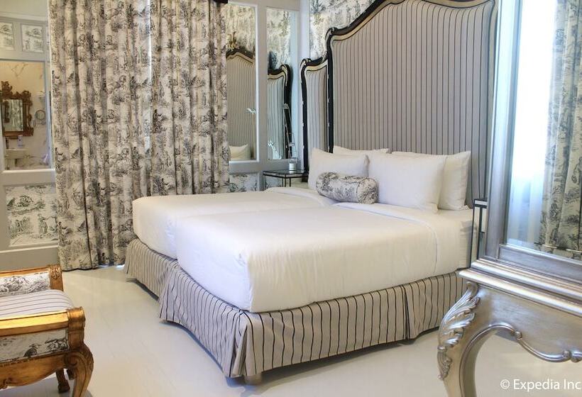 סוויטה, Kamiseta