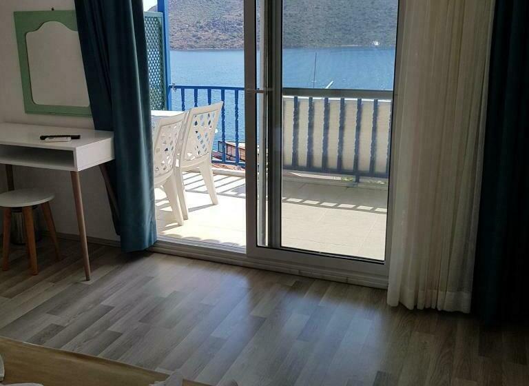 Standard Studio Havsutsikt, Lemon Garden Boutique