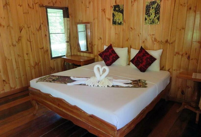 발코니 디럭스 룸, Macura Resort