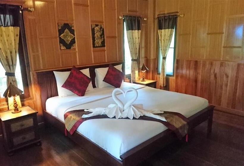 Номер Deluxe Кровать Кинг, Macura Resort