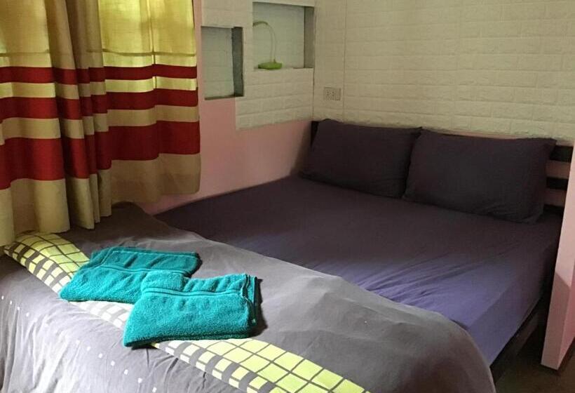 Superior Bungalow, Grand Tree