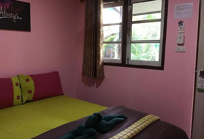 Superior Bungalow, Grand Tree