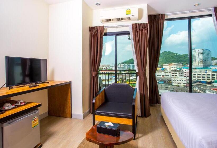 اتاق استاندارد با بالکن, Triple B Boutique Residence
