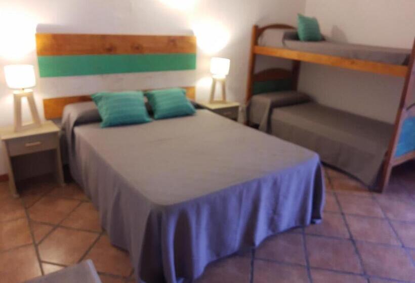 スタンダードトリプルルーム, La Castellana Hotel De Sierras