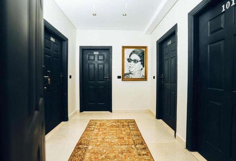 اتاق استاندارد یک نفره, Newcity Hotel & Suites
