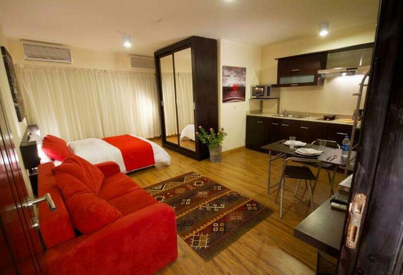 سوییت اجرایی, Newcity Hotel & Suites