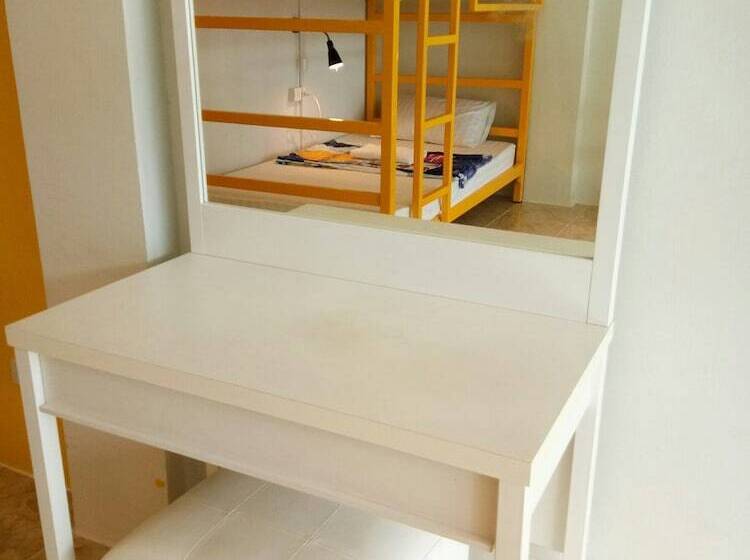 Номер Стандарт, 108 Beds Hostel