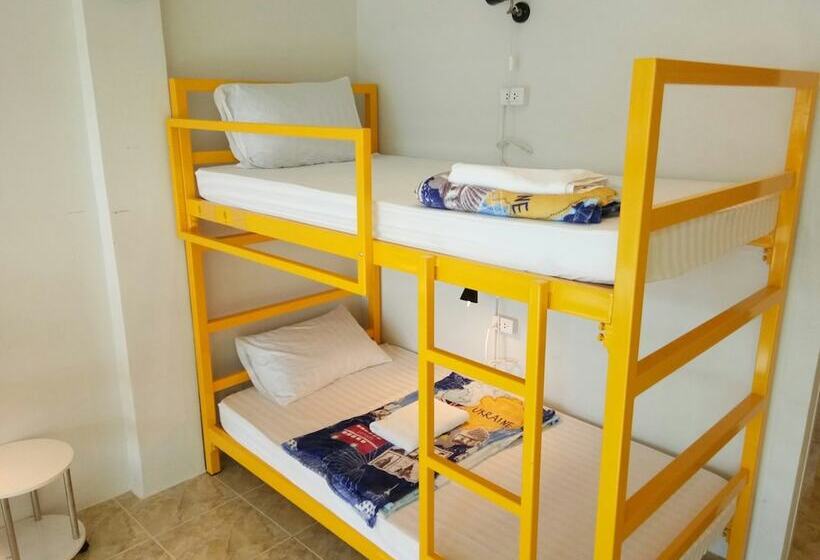 Номер Стандарт, 108 Beds Hostel