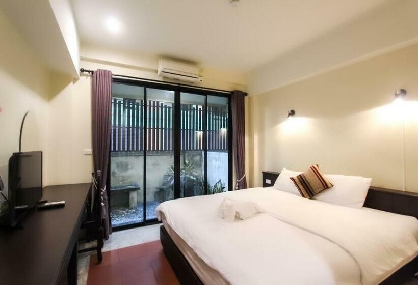 스탠다드 룸, Baan Pordeedin