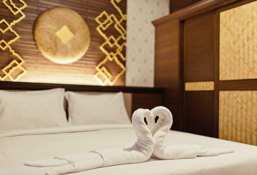 חדר סטנדרט יחיד, The Proud