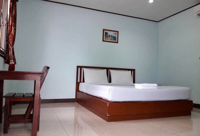 ガーデンビュースタンダードルーム, โรงแรมฟ้าพราวฝน Fah Proud Fon