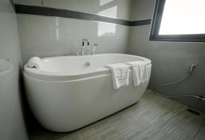 Люкс Кровать Кинг, Gallery Design   Sha Extra Plus