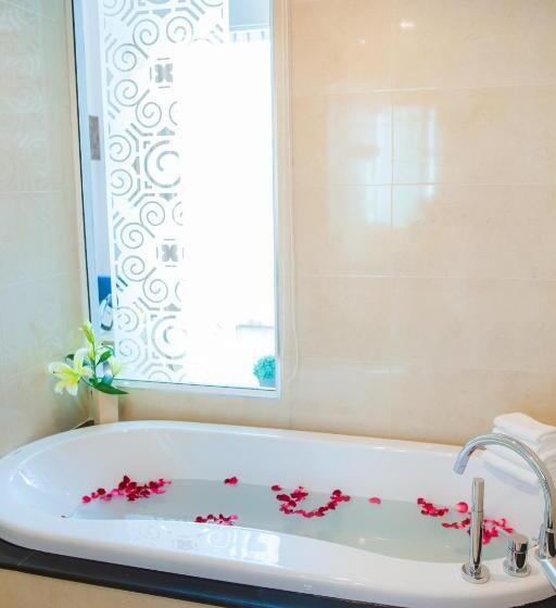 Люкс Дюплекс, Grand Vista Hotel Chiangrai Sha Extra Plus