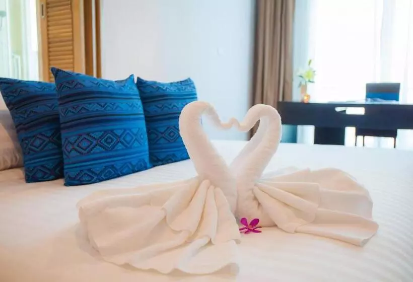 سوئیت با چشم‌انداز, Grand Vista Hotel Chiangrai Sha Extra Plus