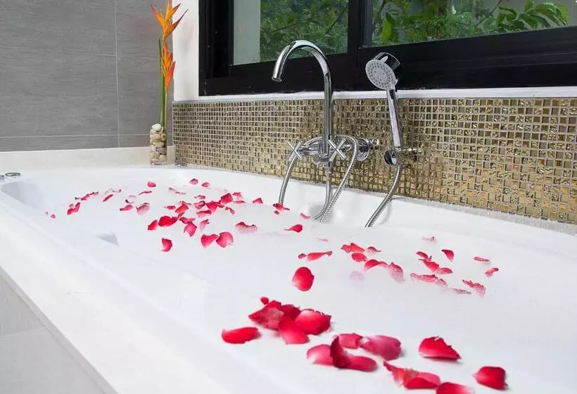 ویلای یک اتاق خوابه با استخر شنا, Hula Hula Resort L Truly Tropical And Fun Wellness