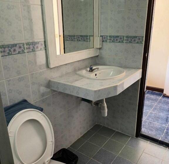 Номер Deluxe, Patong Rose Guest House 50m To Beach