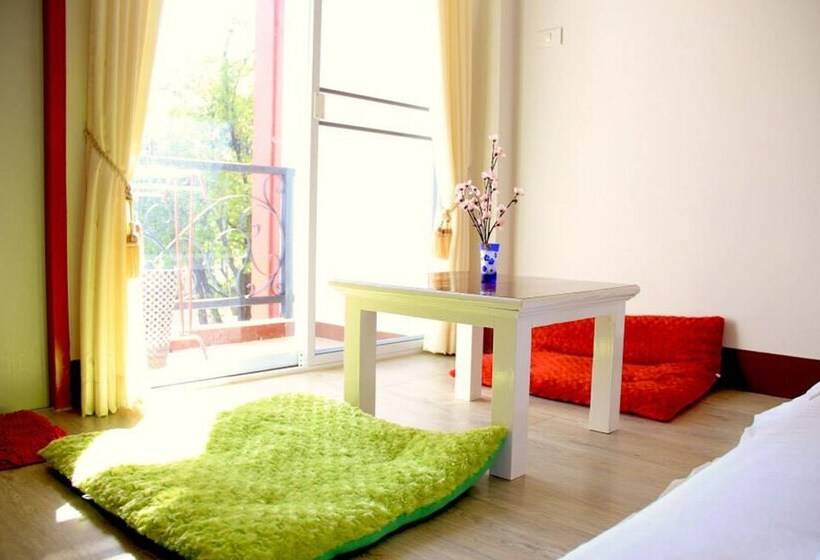 חדר דלוקס, The Cottage Lampang