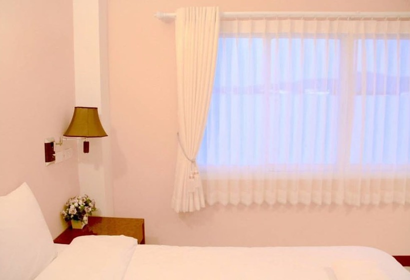 חדר דלוקס, The Cottage Lampang