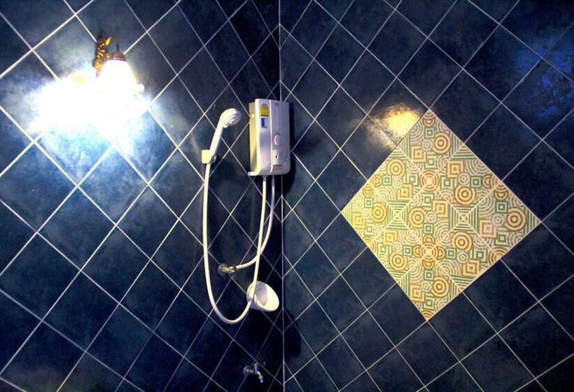 סוויטה, The Cottage Lampang