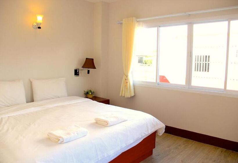 סוויטה, The Cottage Lampang