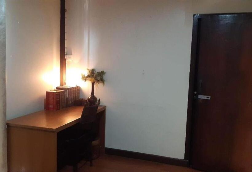 غرفة عائلية, The North