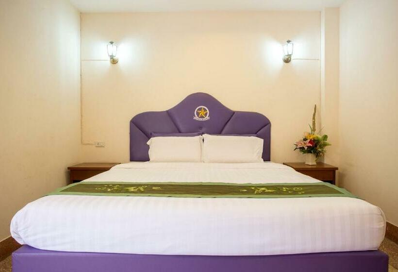 Standard-huone, The Star