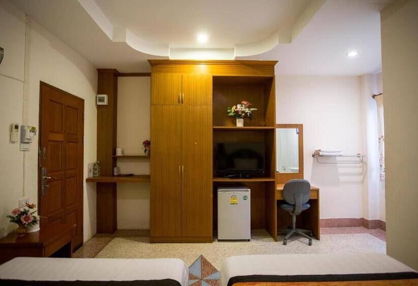 Standard-huone, The Star