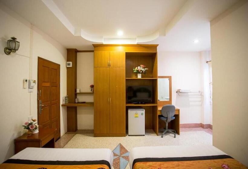 Standard-huone, The Star