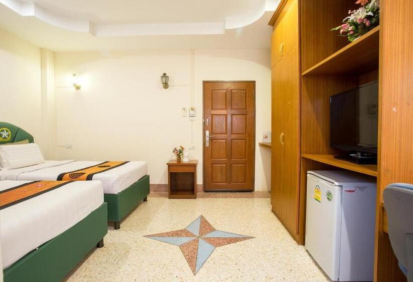 Standard-huone, The Star