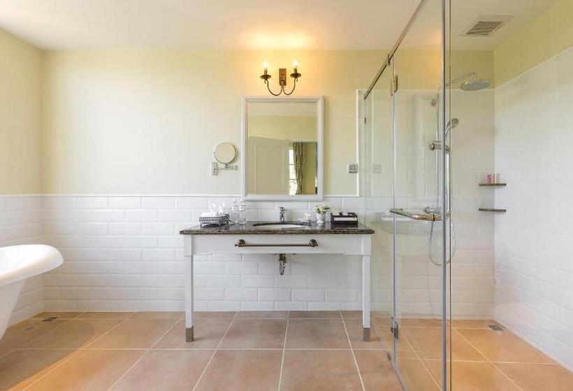 סוויטה, U Khao Yai