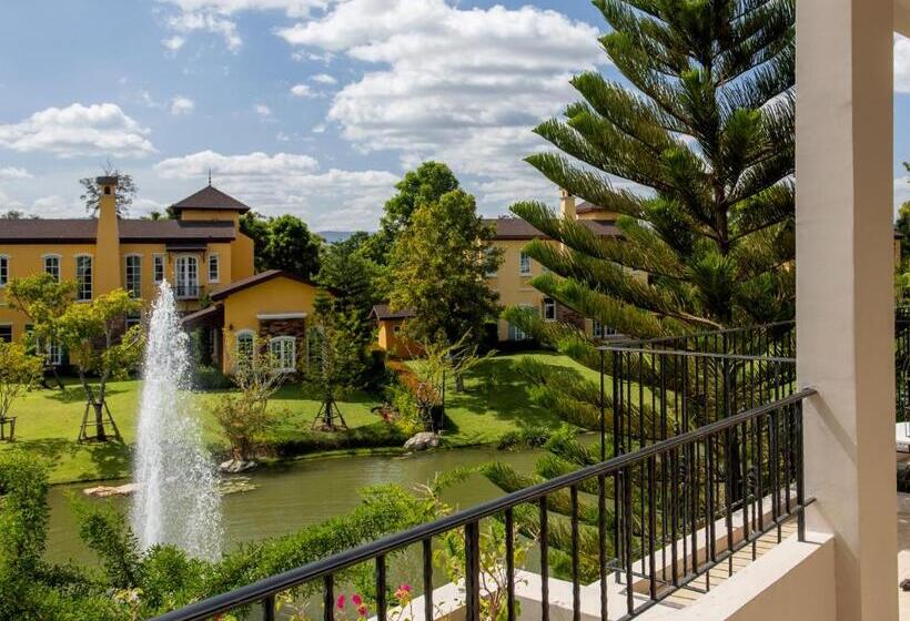 חדר דלוקס נוף לאגם, U Khao Yai