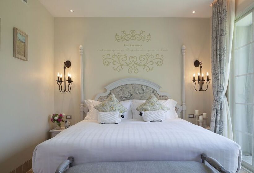 סוויטה, U Khao Yai