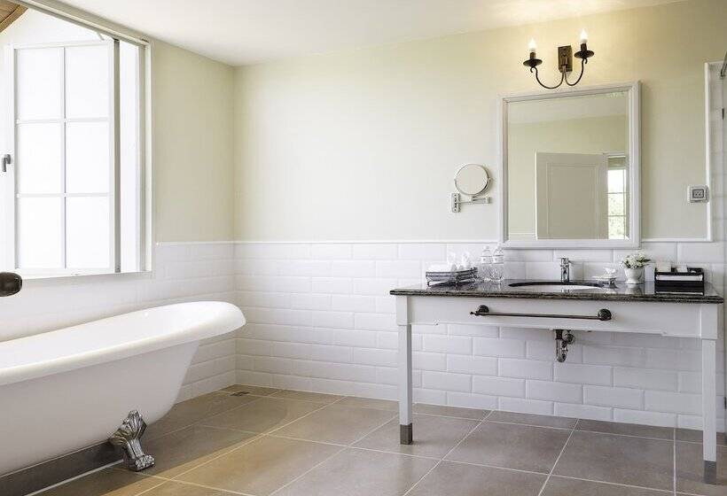 סוויטה, U Khao Yai