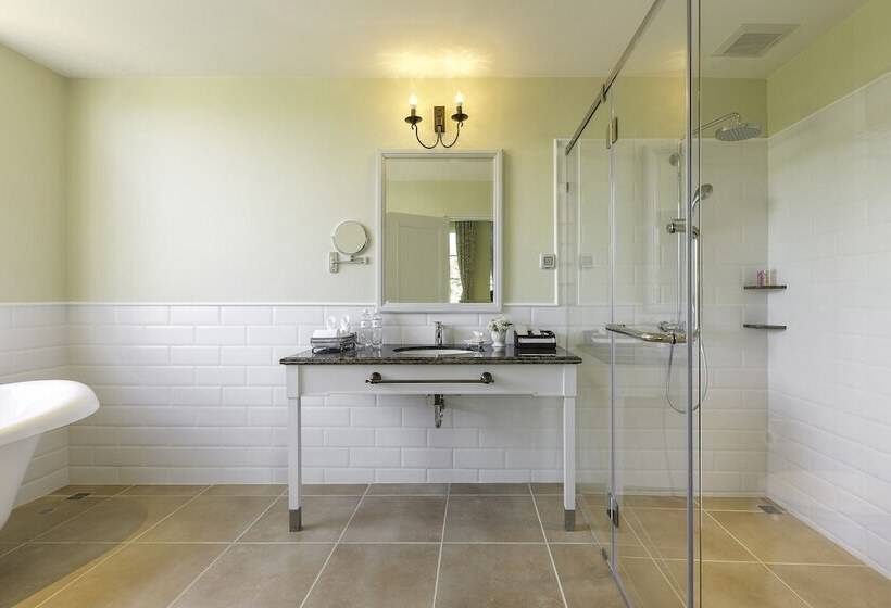 סוויטה, U Khao Yai