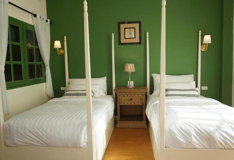 اتاق لوکس, Nai Suan Bed And Breakfast
