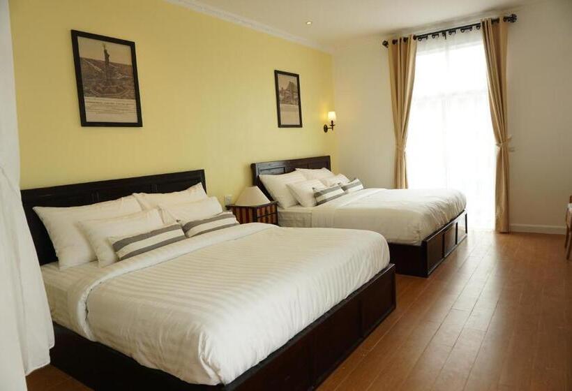 اتاق استاندارد چهارنفره با بالکن, Nai Suan Bed And Breakfast