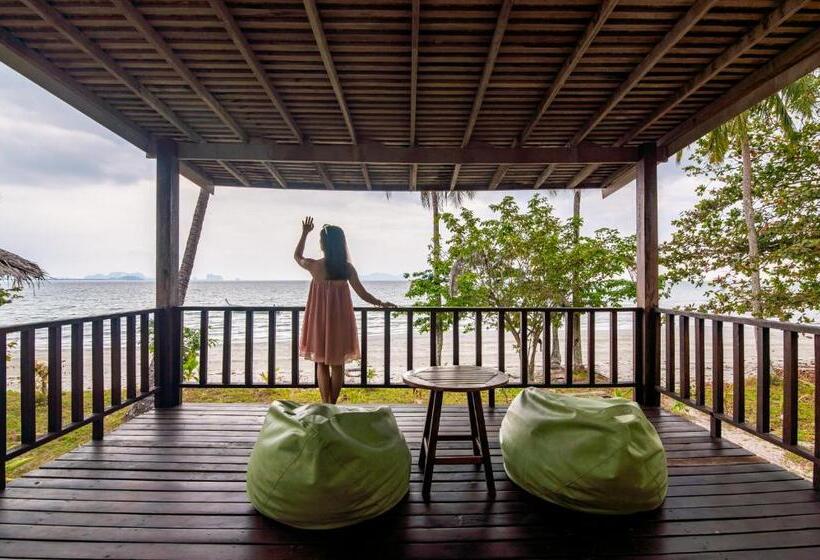 스탠다드 방갈로, Pawapi Beach Resort Koh Mook
