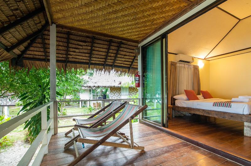Deniz Manzaralı Standart Bungalov, Pawapi Beach Resort Koh Mook