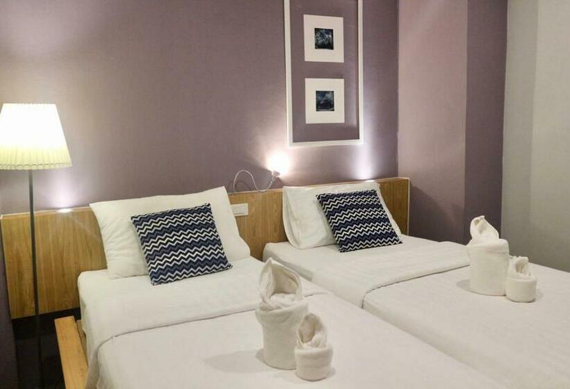 Habitació Superior, Pakta Phuket