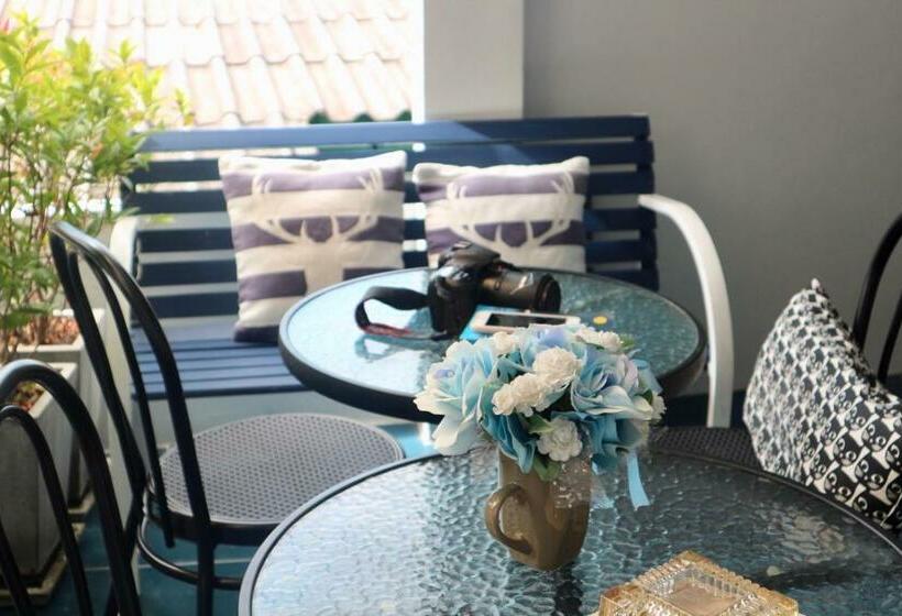 Habitació Superior, Pakta Phuket