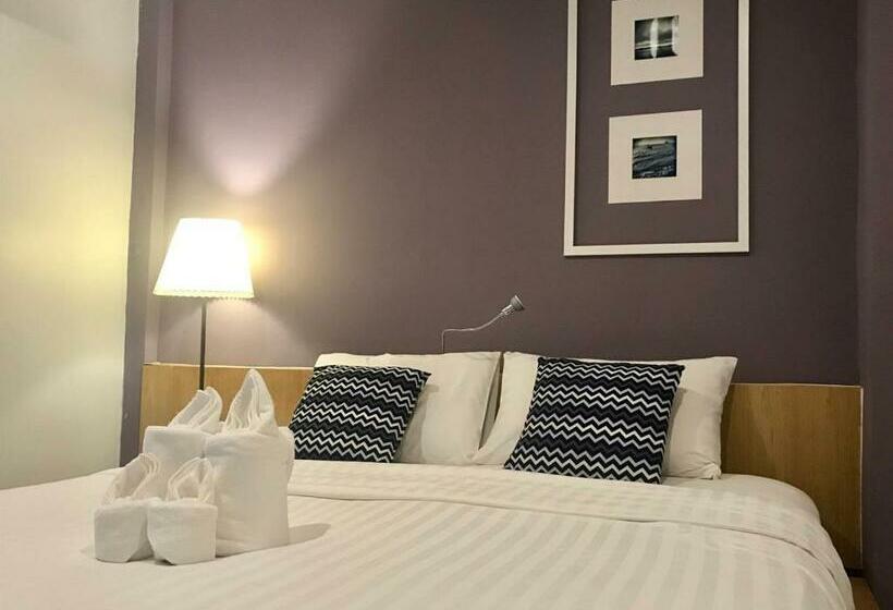 Habitació Superior, Pakta Phuket