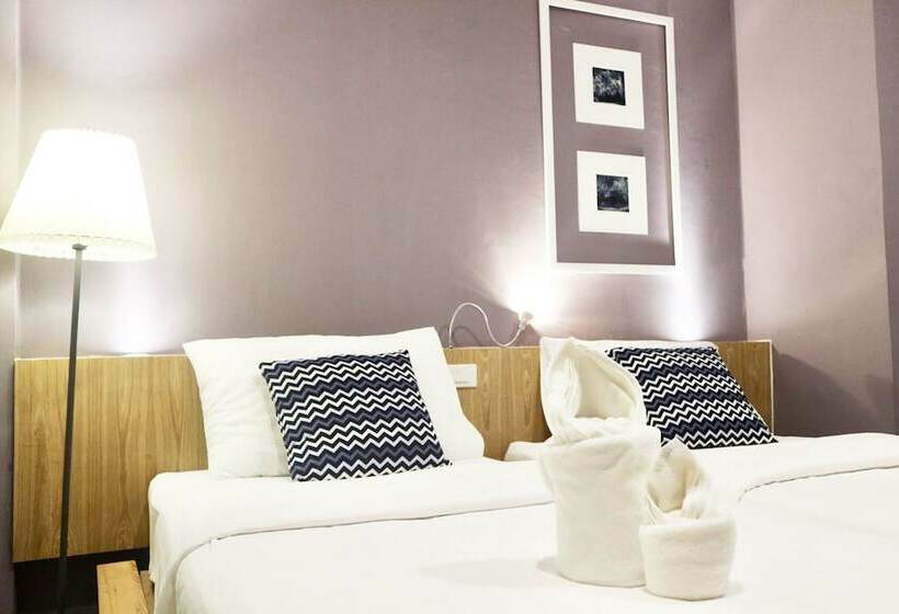 Habitació Superior, Pakta Phuket