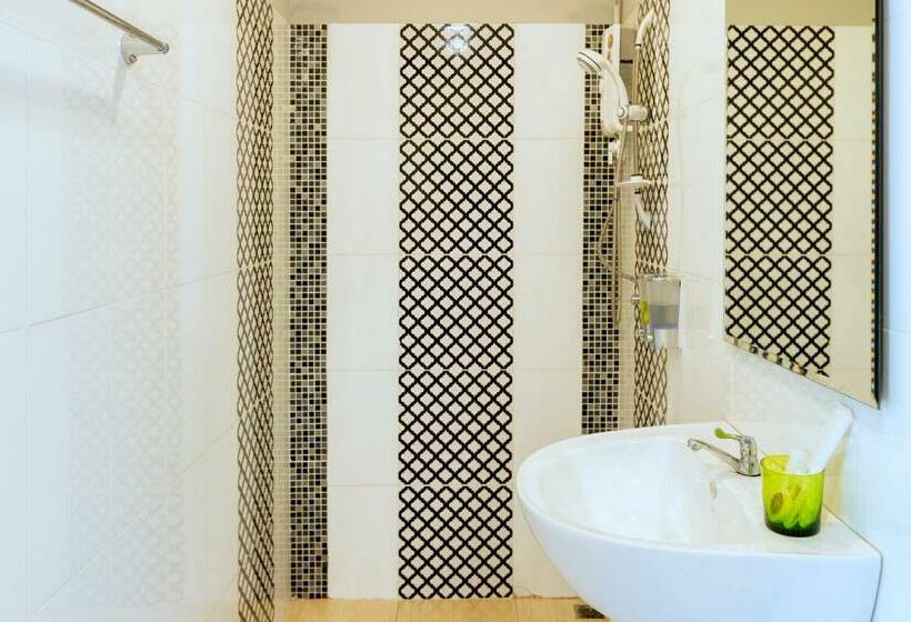 Habitació Superior, Pakta Phuket