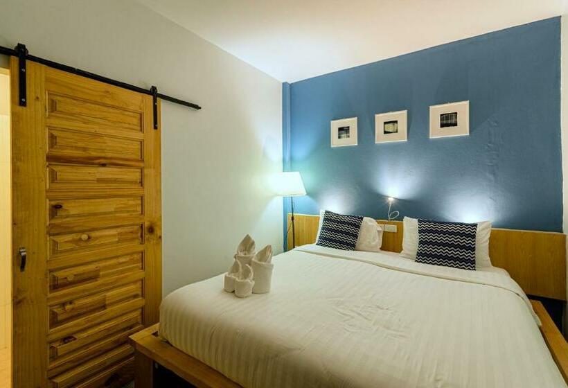 Habitació Superior, Pakta Phuket