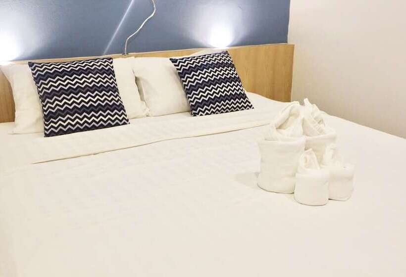 Habitació Superior, Pakta Phuket